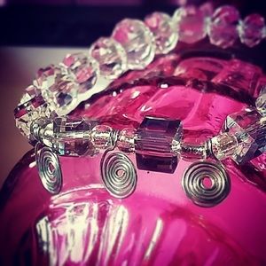 Sparkly gemstone and glass bead spirals bracelet